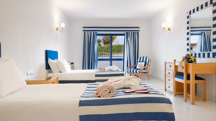 Grand Muthu Oura View Beach Club